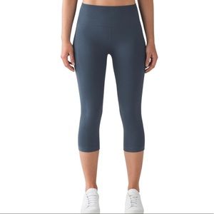 Lululemon Flow & Go Crop 19"